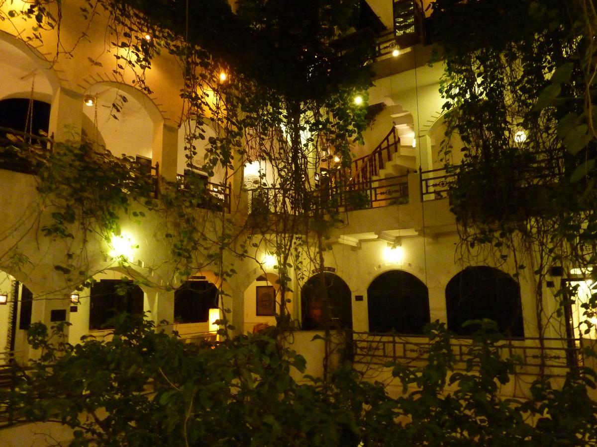 Inn Seventh Heaven Pushkar Eksteriør bilde