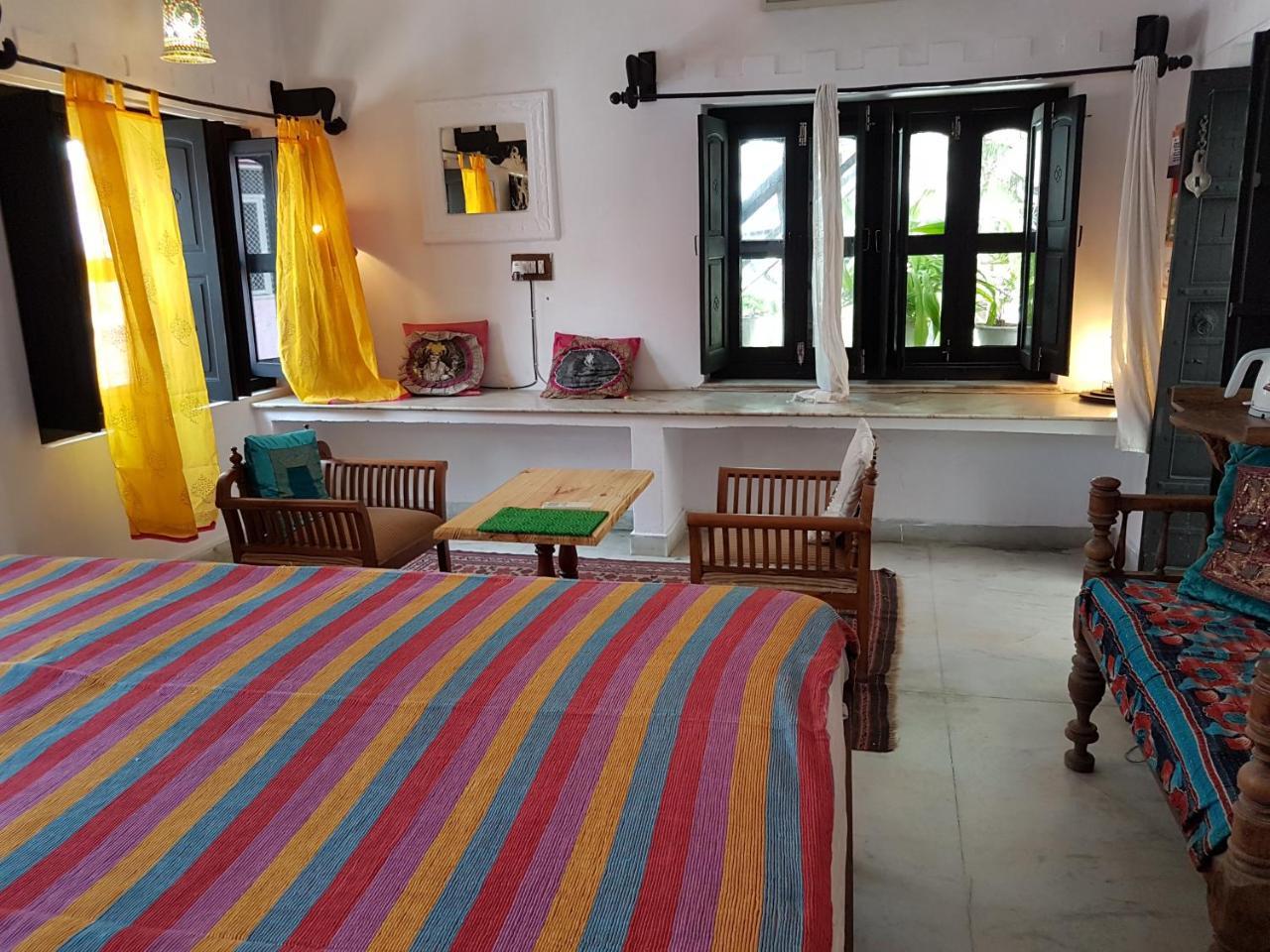 Inn Seventh Heaven Pushkar Eksteriør bilde